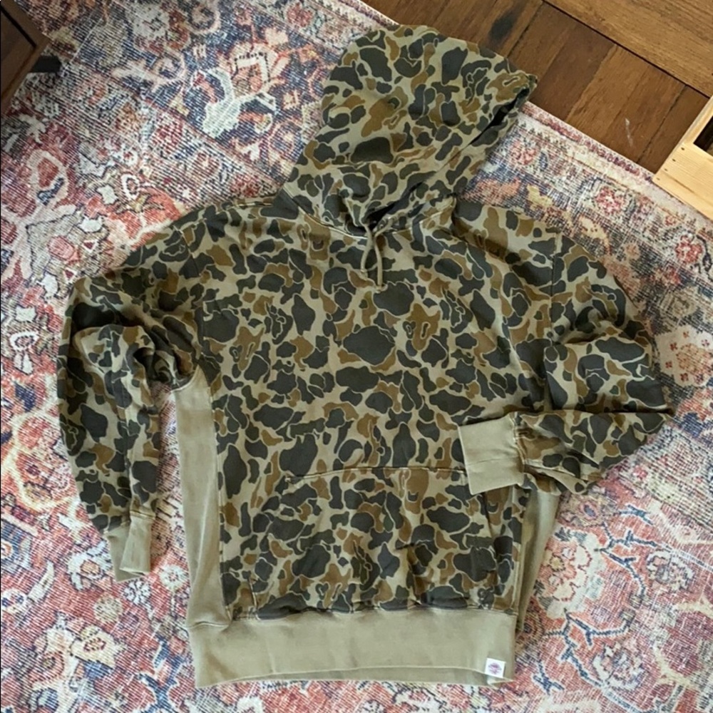 Wallace & Barnes french terry camouflage hoodie
